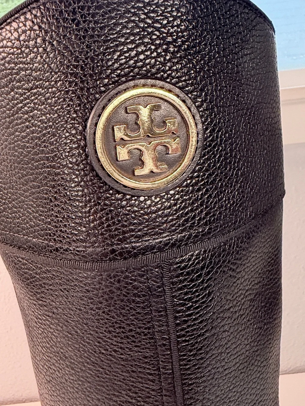 Tory Burch Tall black Pebbled Leather Riding Boots Gold Logo size  8 Boots